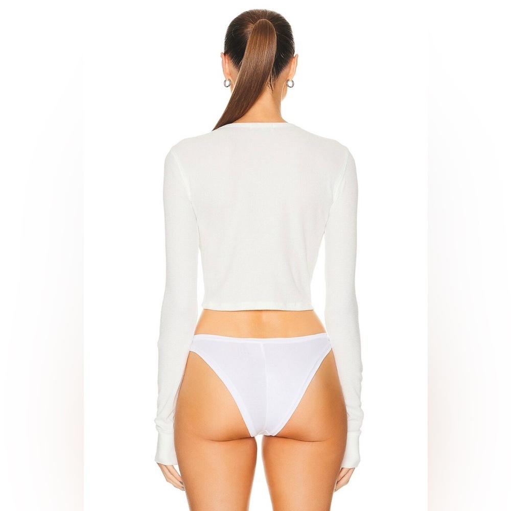 Éterne Ivory Long sleeved Thermal Cropped Top Size Large NWT - Picture 3 of 11